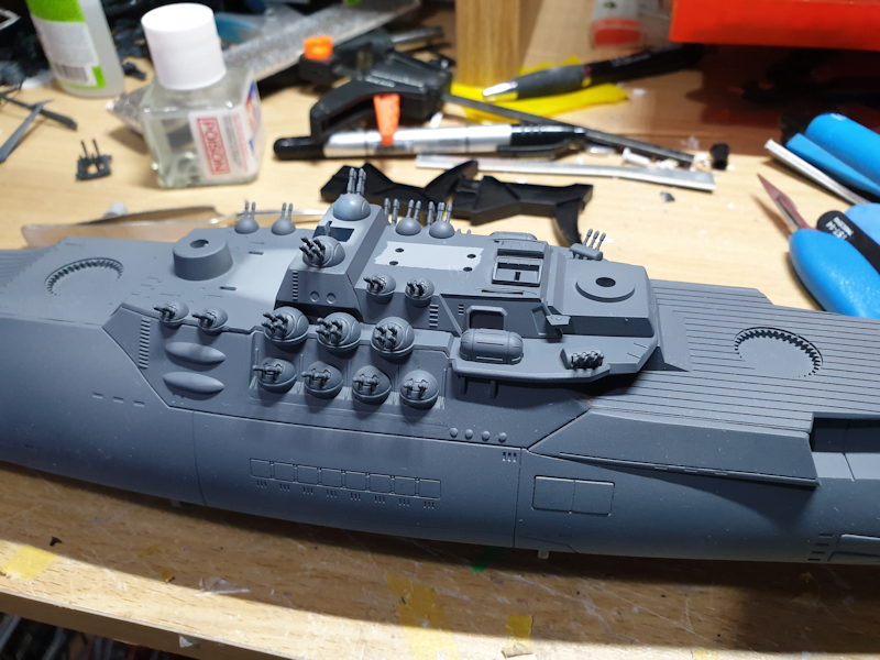 1/500 Space Yamato upper hull now painted with main colour